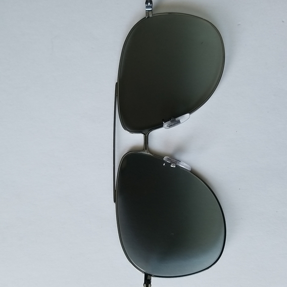 Gucci Aviator Sunglass - Picture 1 of 12